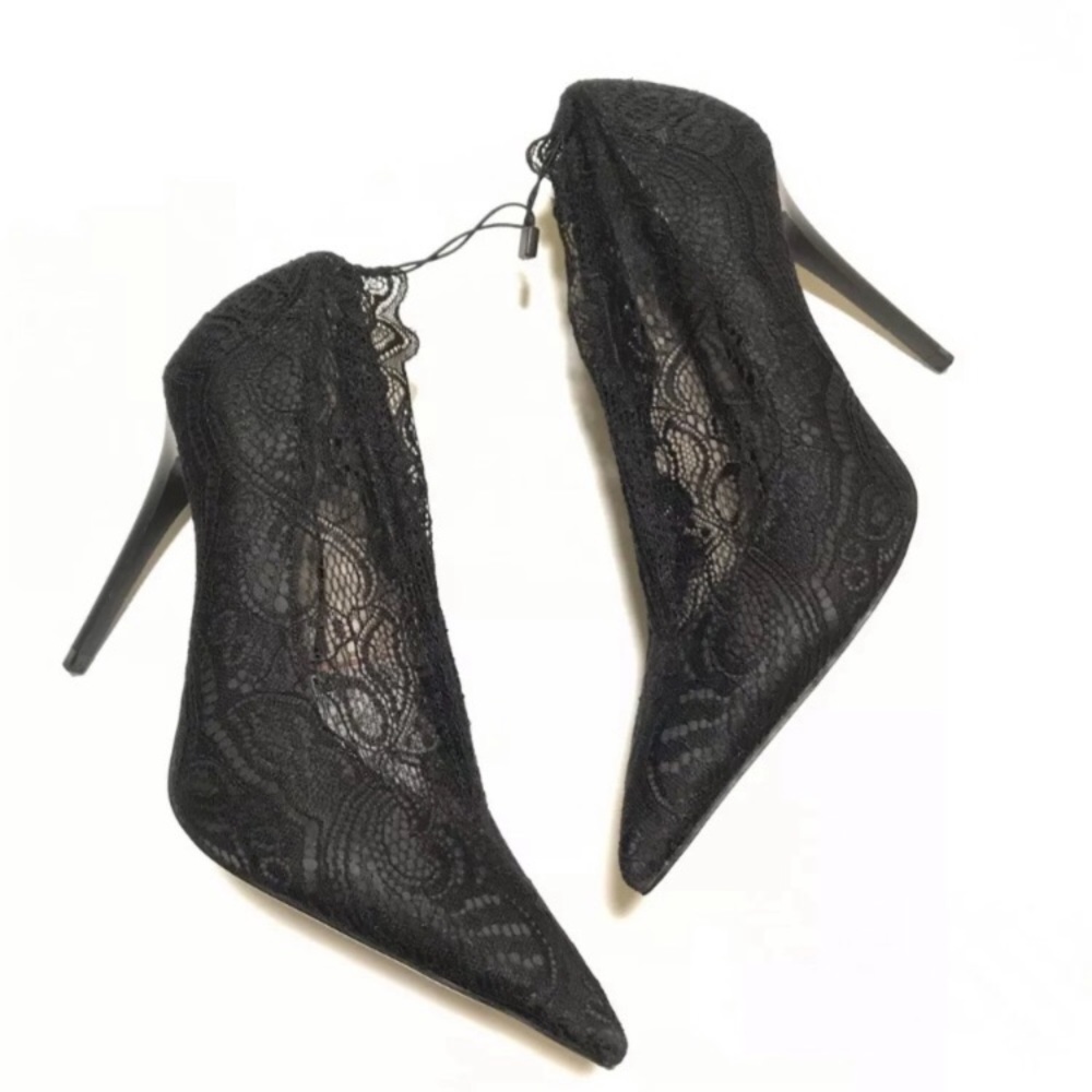 Zara Heels Black Lace Detail Size 6.5 NWT